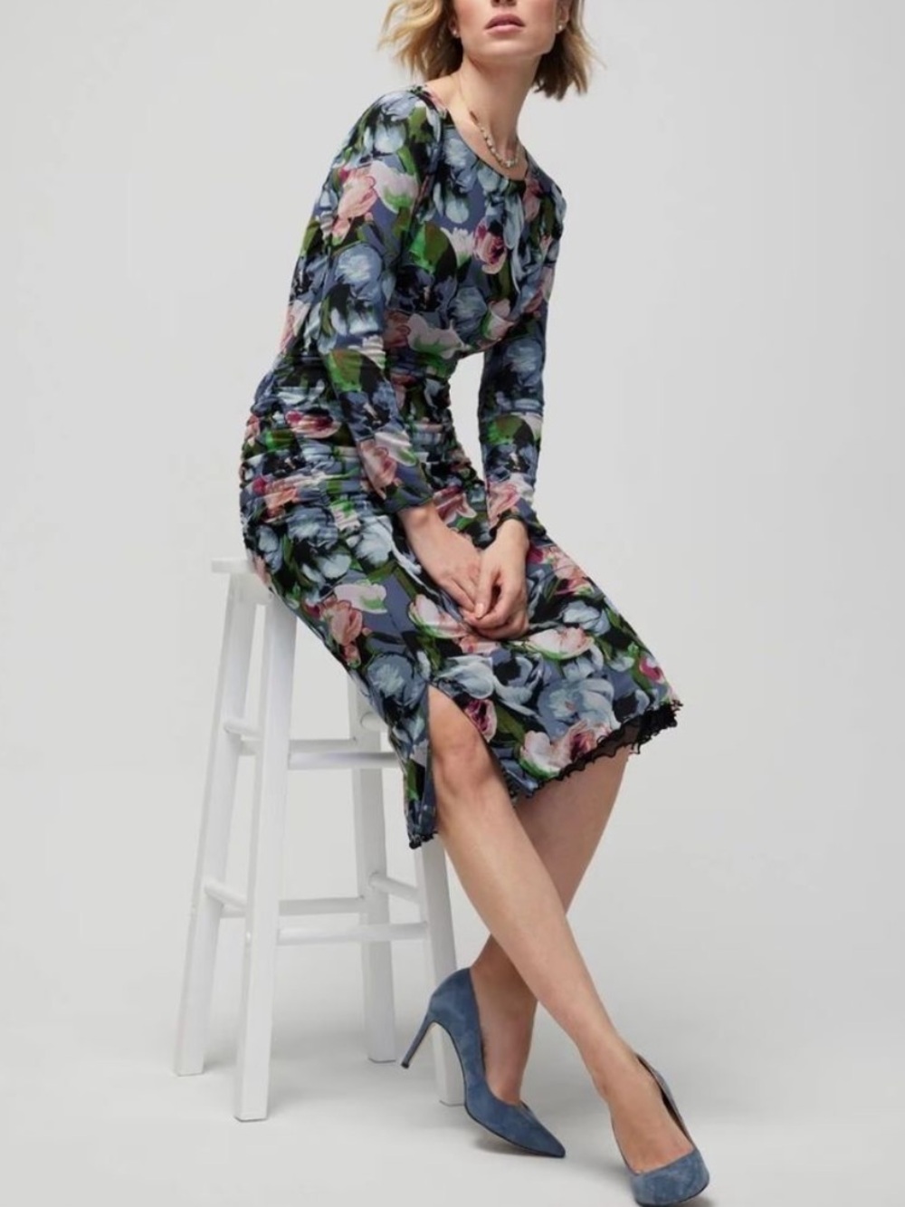 White House Black Market Navy Floral Ruched REVERSIBLE Midi Dress
